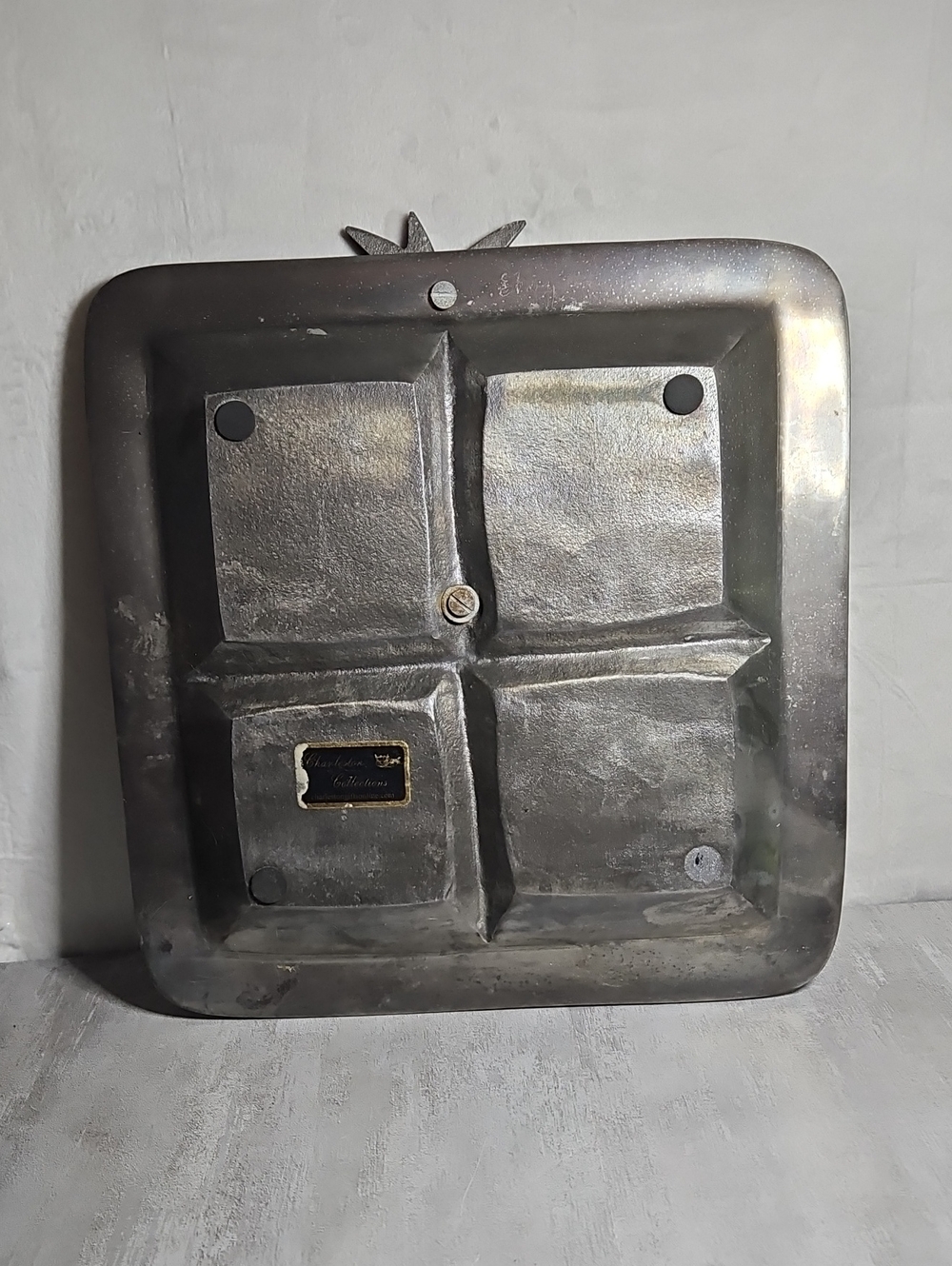 vintage metal relish or veggie serving tray featuring a distinctive palm tree - Picture 3 of 4